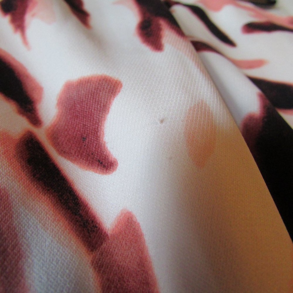 *5 for $25 Bundle Item* WHBM Printed Wrap Dress - Picture 11 of 13